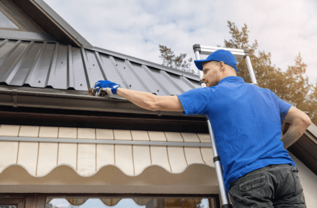gutter cleaning in smithtown